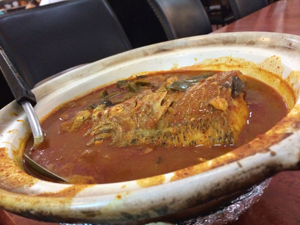 The fish head curry at Samys