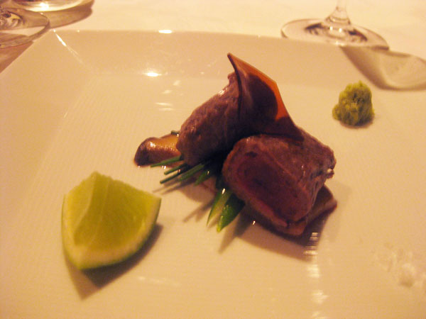 Grilled wagyu beef with lime and wasabi